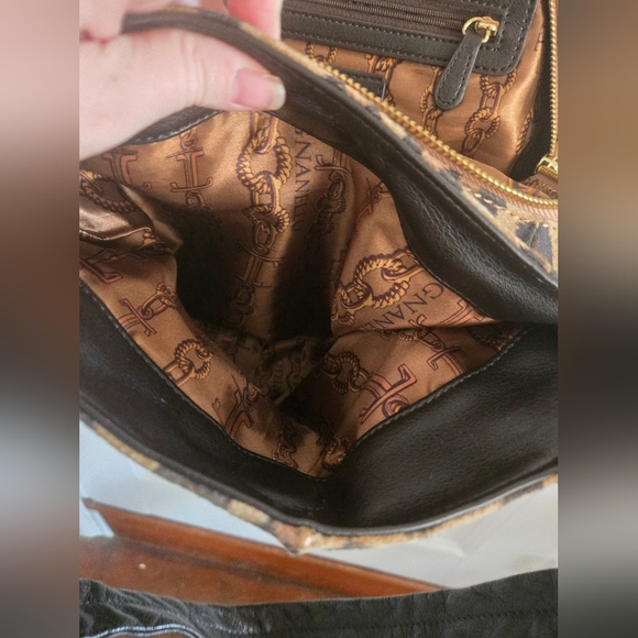 Tignanella cheetah print purse - Picture 6 of 10